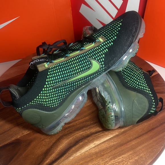 Nike | Shoes | Nike Air Vapormax 22 Fk Flyknit Green Black Dq7640001 Mens Size 11 New In Box 